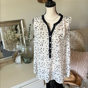Daniel Rainn XL semi sheer v neck cream black novelty bird tank blouse top